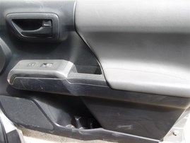 2019 Toyota Tacoma Silver Extended Cab 2.7L AT 2WD #Z22785